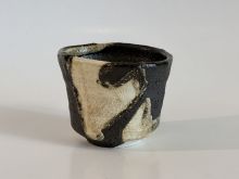 林恭助　黒織部酒盃